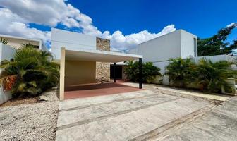 Foto de inmueble en calle 25, Col. Cholul C.P. 97305, Mérida