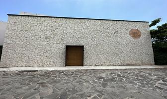 Foto de inmueble en calle 26, Col. Cholul C.P. 97305, Mérida
