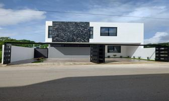 Foto de inmueble en calle 4, Col. Cholul C.P. 97305, Mérida