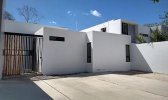 Foto de inmueble en calle 42, Col. Cholul C.P. 97305, Mérida