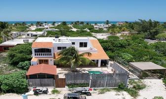 Foto de inmueble en calle ., Col. Chuburna Puerto C.P. 97336, Progreso