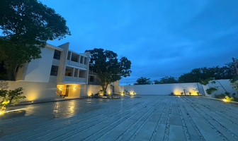 Foto de inmueble en Calle 13, Col. Chuburna de Hidalgo C.P. 97205, Mérida