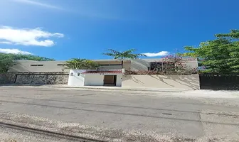 Foto de inmueble en Sin nombre de calle #21, Col. Chuburna de Hidalgo C.P. 97205, Mérida