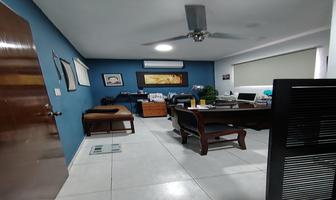 Foto de inmueble en calle 21, Col. Chuburna de Hidalgo C.P. 97205, Mérida