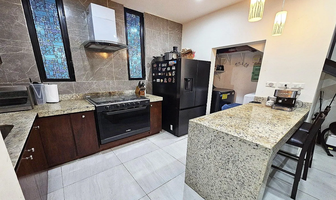 Foto de inmueble en calle 21, Col. Chuburna de Hidalgo C.P. 97205, Mérida