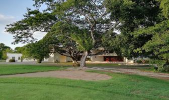 Foto de inmueble en , Col. Club de Golf La Ceiba C.P. 97302, Mérida