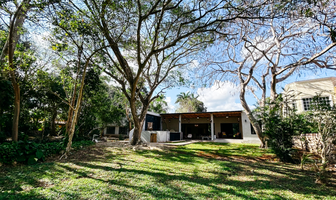 Foto de inmueble en calle 10, Col. Club de Golf La Ceiba C.P. 97302, Mérida