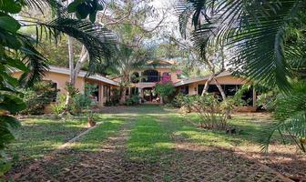 Foto de inmueble en ceiba, Col. Club de Golf La Ceiba C.P. 97302, Mérida