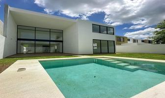 Foto de inmueble en calle 1, Col. Conkal C.P. 97345, Conkal