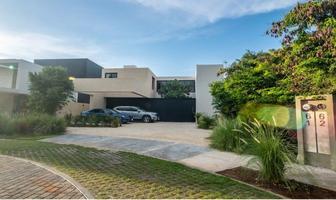 Foto de inmueble en calle 12, Col. Dzibilchaltún C.P. 97305, Mérida