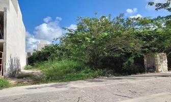 Foto de inmueble en Carretera Mérida Progreso, Col. Ejido de Chuburna C.P. 97300, Mérida
