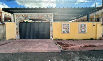 Foto de inmueble en Cto. Colonias, Col. Francisco I Madero C.P. 97240, Mérida