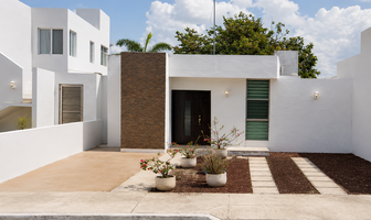 Foto de inmueble en , Col. Gran Santa Fe C.P. 97314, Mérida