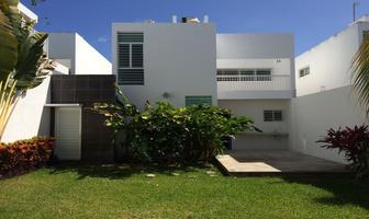 Foto de inmueble en , Col. Gran Santa Fe C.P. 97314, Mérida