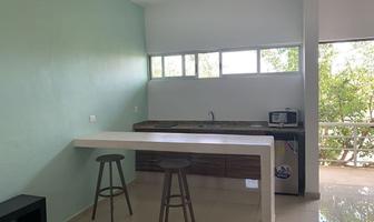Foto de inmueble en Av. Yucatán, Col. Jardines de Mérida C.P. 97135, Mérida