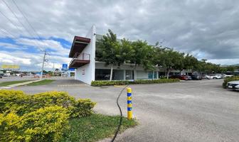 Foto de inmueble en Avenida Yucatán, Col. Jardines de Mérida C.P. 97135, Mérida