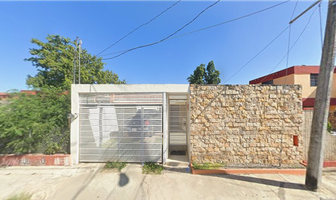 Foto de inmueble en Calle 14, Col. Jardines de Miraflores C.P. 97168, Mérida