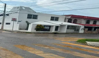 Foto de inmueble en 118 esquina con 63 #número 283, Col. Jardines de Yucalpeten C.P. 97238, Mérida