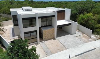 Foto de inmueble en Av. Montejo, Col. Komchen C.P. 97302, Mérida