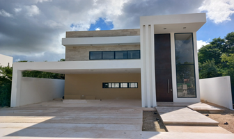 Foto de inmueble en Conocida, Col. Komchen C.P. 97302, Mérida