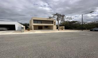 Foto de inmueble en calle 10, Col. Komchen C.P. 97302, Mérida