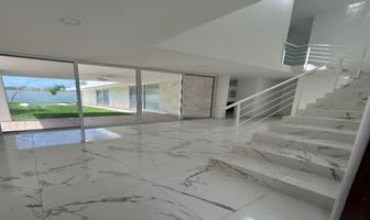 Foto de inmueble en calle 2, Col. Komchen C.P. 97302, Mérida