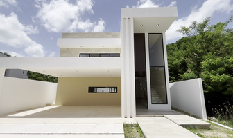 Foto de inmueble en calle 31, Col. Komchen C.P. 97302, Mérida