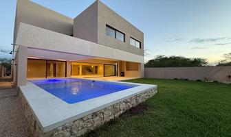 Foto de inmueble en calle 4, Col. Komchen C.P. 97302, Mérida