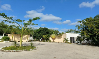 Foto de inmueble en calle ., Col. Komchen C.P. 97302, Mérida