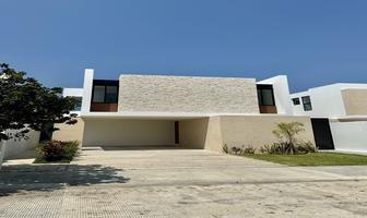 Foto de inmueble en calle ., Col. Komchen C.P. 97302, Mérida
