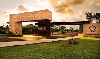 Foto de inmueble en Encinos, Col. La Rejoyada C.P. 97307, Mérida
