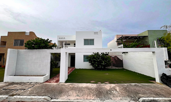 Foto de inmueble en calle 23, Col. Las Américas II C.P. 97302, Mérida