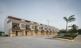 Foto de inmueble en Sin nombre de calle, Col. Las Américas C.P. 97302, Mérida
