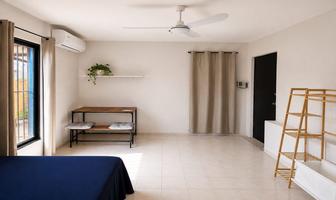 Foto de inmueble en calle 18, Col. Leandro Valle C.P. 97143, Mérida