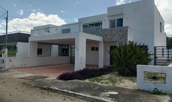 Foto de inmueble en En Privada con Amenidades, Dentro de la Ciudad, con Recámara en Planta Baja, Privada Los Álamos, Mer #331, Col. Los Álamos C.P. 97138, Mérida