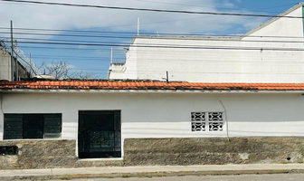 Foto de inmueble en calle 61, Col. Los Cocos C.P. 97000, Mérida