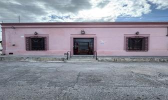 Foto de inmueble en A 3 cuadras del Parque la Ermita, Col. Merida Centro C.P. 97000, Mérida