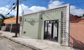 Foto de inmueble en CENTRO A UNAS CUADRAS DE LA PLANCHA, Col. Merida Centro C.P. 97000, Mérida