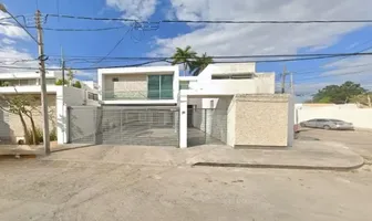 Foto de inmueble en Calle 25 #1, Col. México C.P. 97125, Mérida