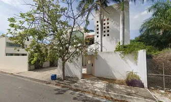 Foto de inmueble en Sin nombre de calle, Col. Montebello C.P. 97113, Mérida