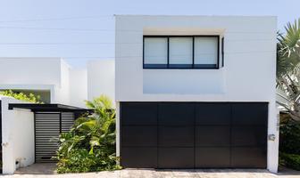 Foto de inmueble en calle 2, Col. Montebello C.P. 97113, Mérida
