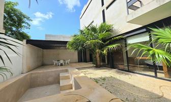 Foto de inmueble en Renta Pentgarden No 3 Amueblado en Planta Baja (3 Rec  y Piscina), Col. Montes de Ame C.P. 97115, Mérida