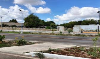 Foto de inmueble en 69 num 659 por 670 y 100, Col. Mulsay C.P. 97249, Mérida