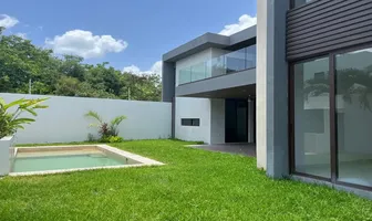 Foto de inmueble en Sin nombre de calle, Col. Parque Natura C.P. 97305, Mérida