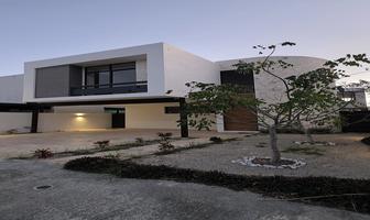 Foto de inmueble en , Col. Pedregales de Conkal C.P. 97345, Conkal