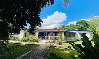Foto de inmueble en Calle 8 oriente, Col. Residencial Floresta C.P. 97306, Mérida