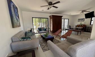 Foto de inmueble en calle 65, Col. Residencial Floresta C.P. 97306, Mérida