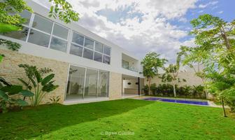 Foto de inmueble en 1 None, Col. Residencial Xcanatún C.P. 97302, Mérida