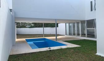 Foto de inmueble en 51-A, Col. Residencial Xcanatún C.P. 97302, Mérida