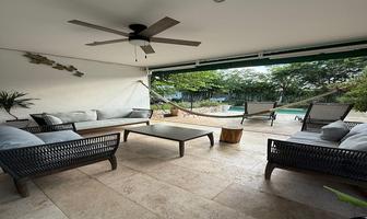 Foto de inmueble en Calle Olmos, Col. Royal del Parque C.P. 97302, Mérida